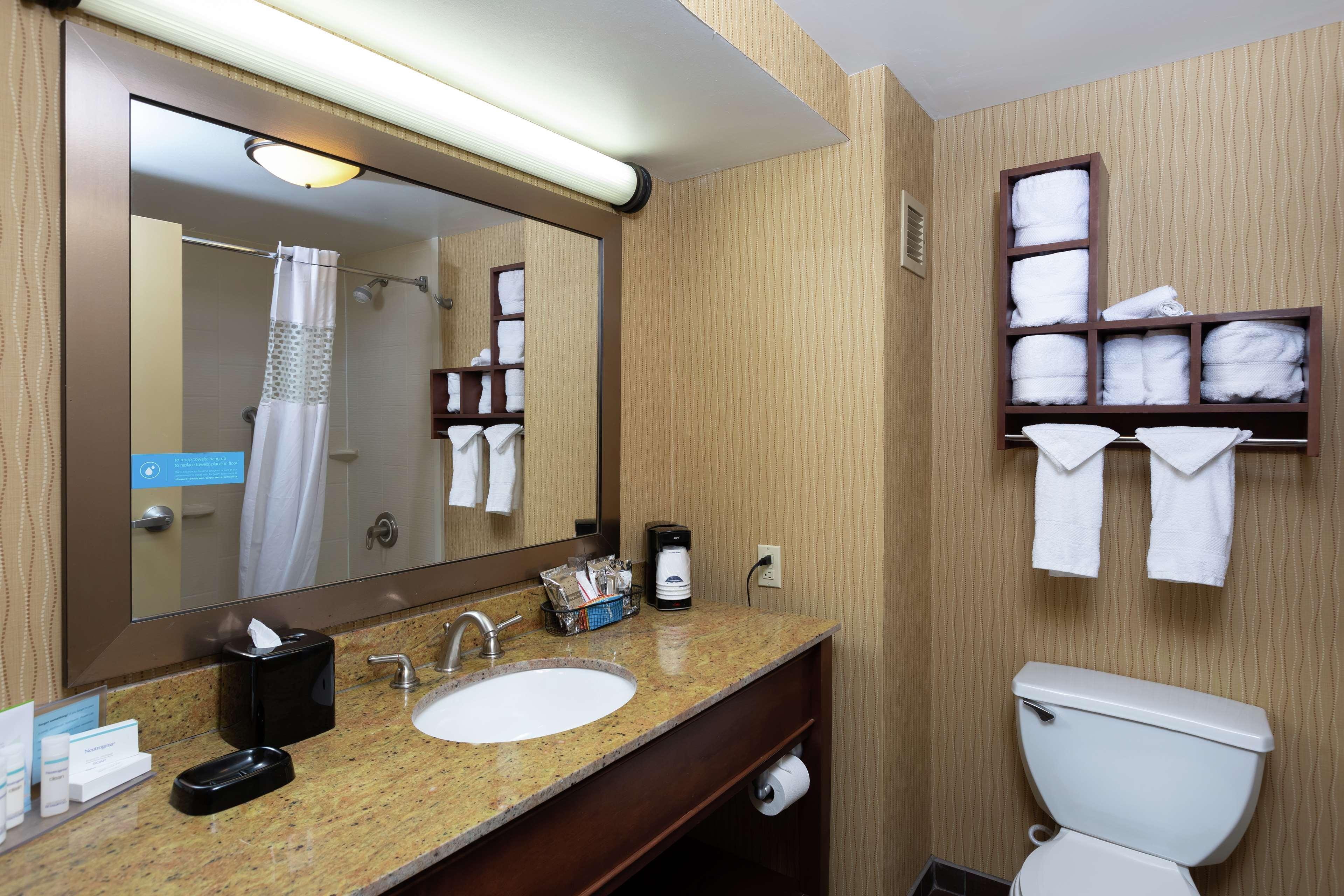 Hampton Inn Houma Exterior photo