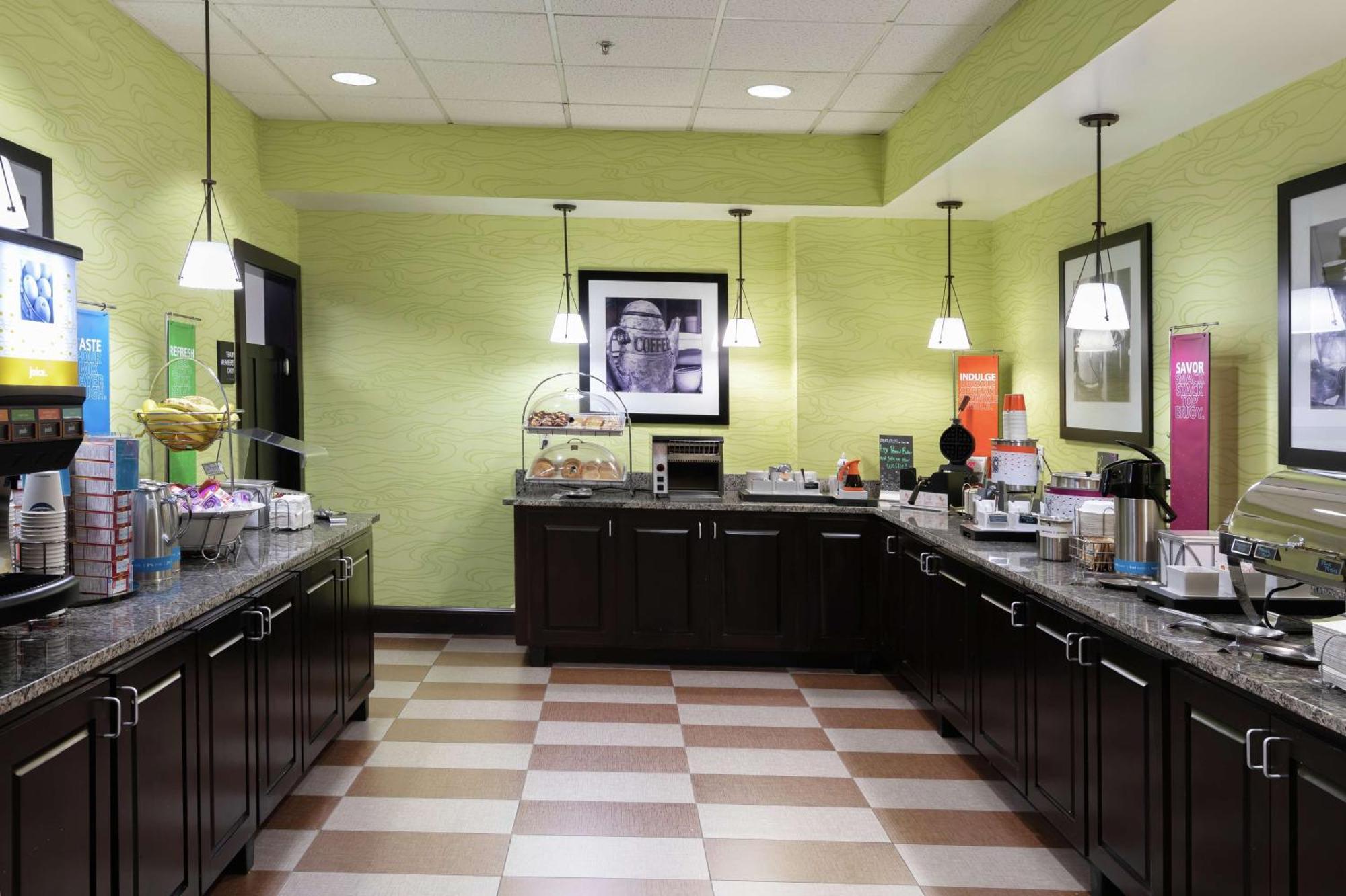 Hampton Inn Houma Exterior photo